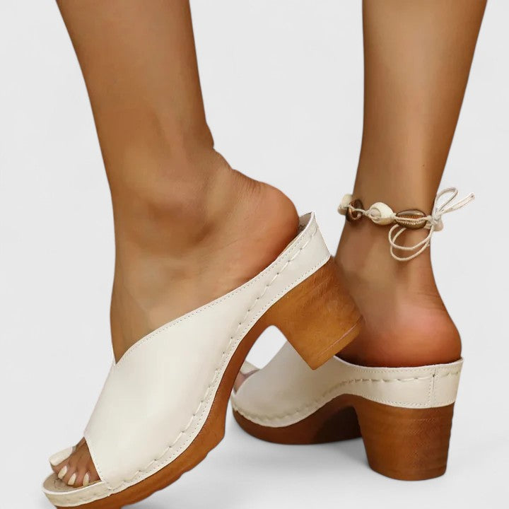 Skyllarr | Orthopedic Sandals
