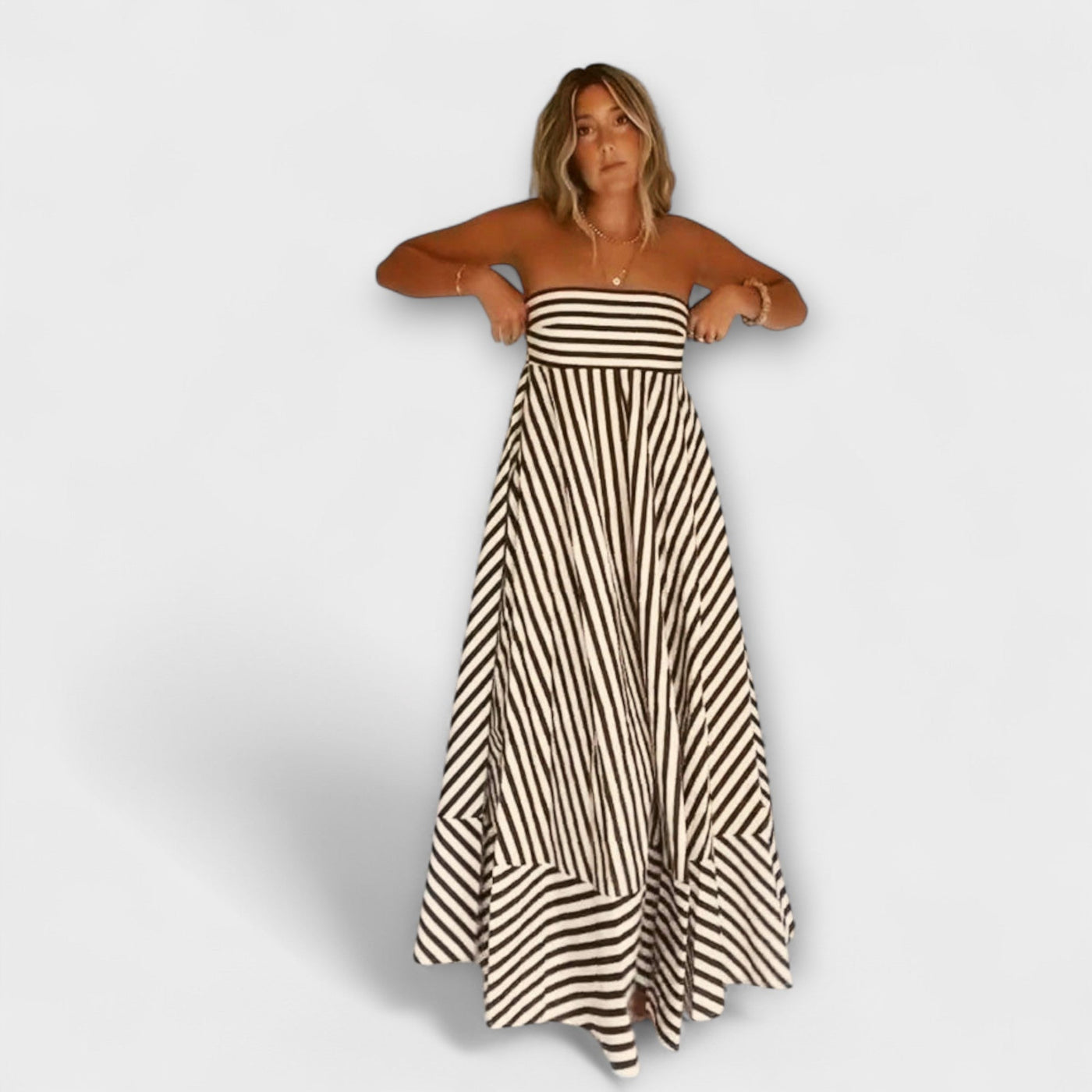 Thessia | Comfortable Maxi Dress