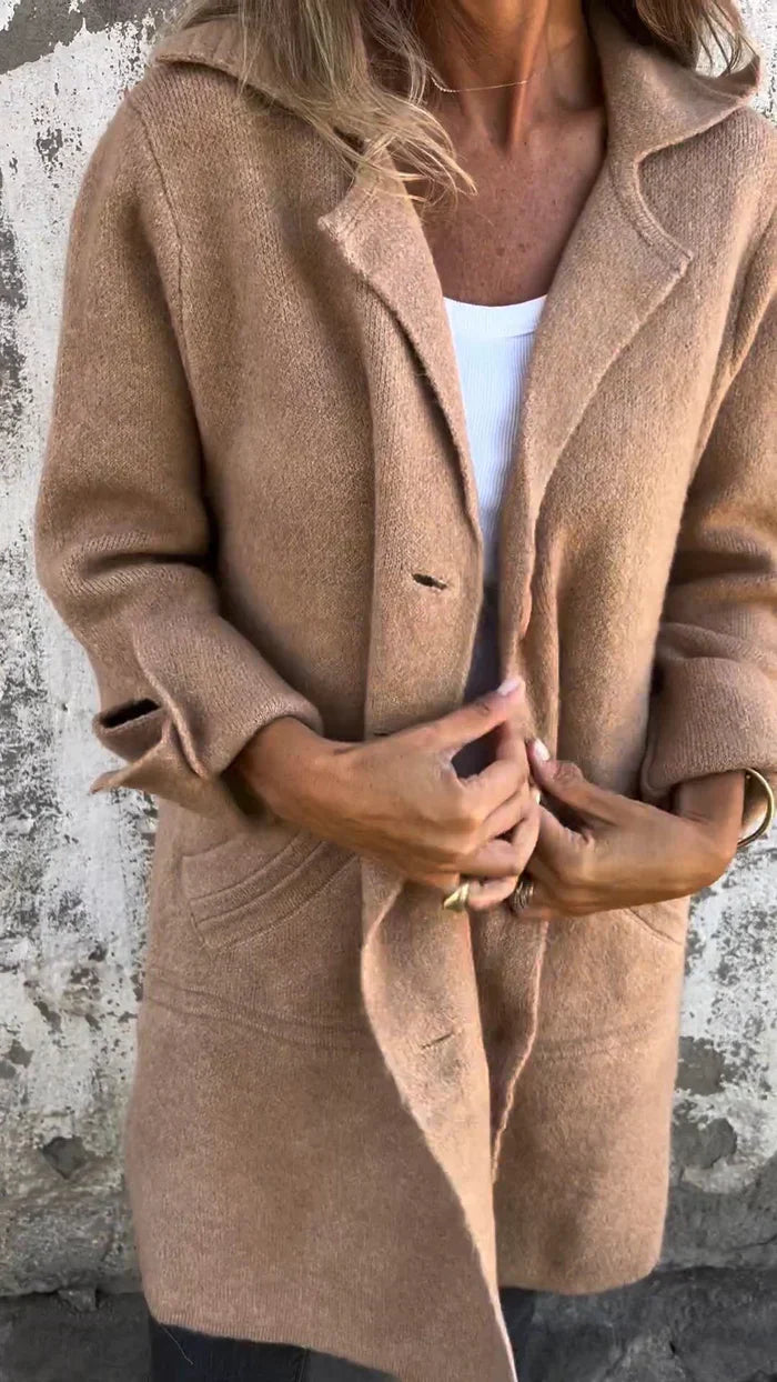 Lisa - Blazer with Buttons