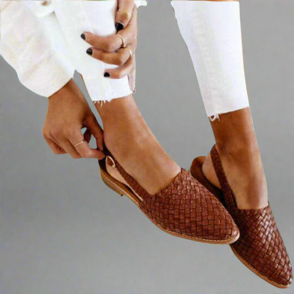 Isabella™ | Handmade Moccasins for Ultimate Comfort