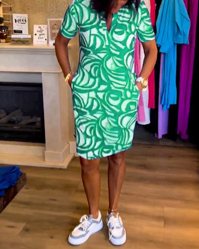 Elle™ | Flattering Avenue Walk Dress
