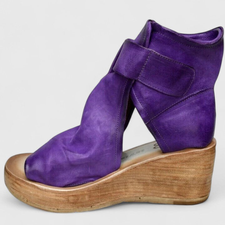 Fynorah | Orthopedic Sandals