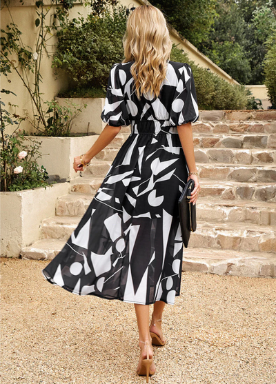 Merlin™ | Flattering Floral Midi Dress