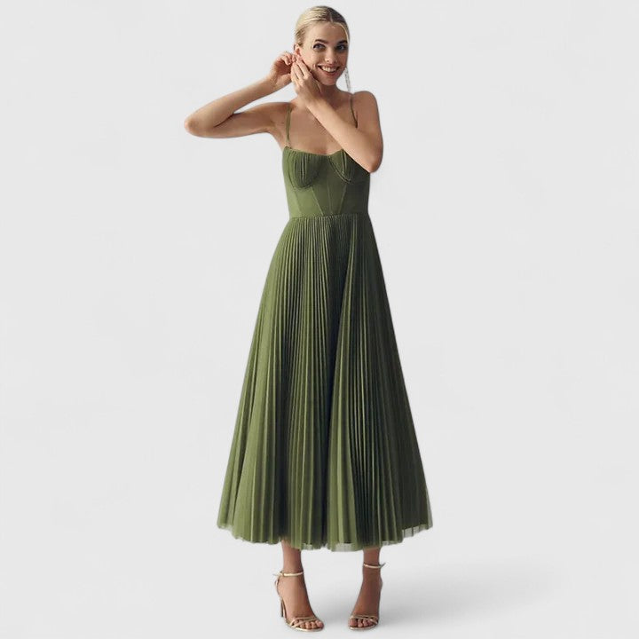 Yulivana | Sophisticated Dress
