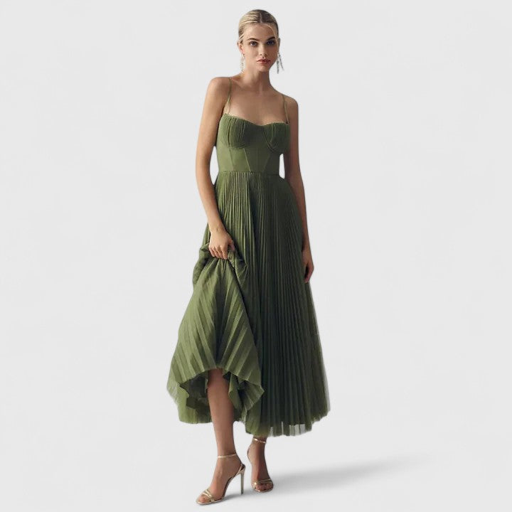 Yulivana | Sophisticated Dress