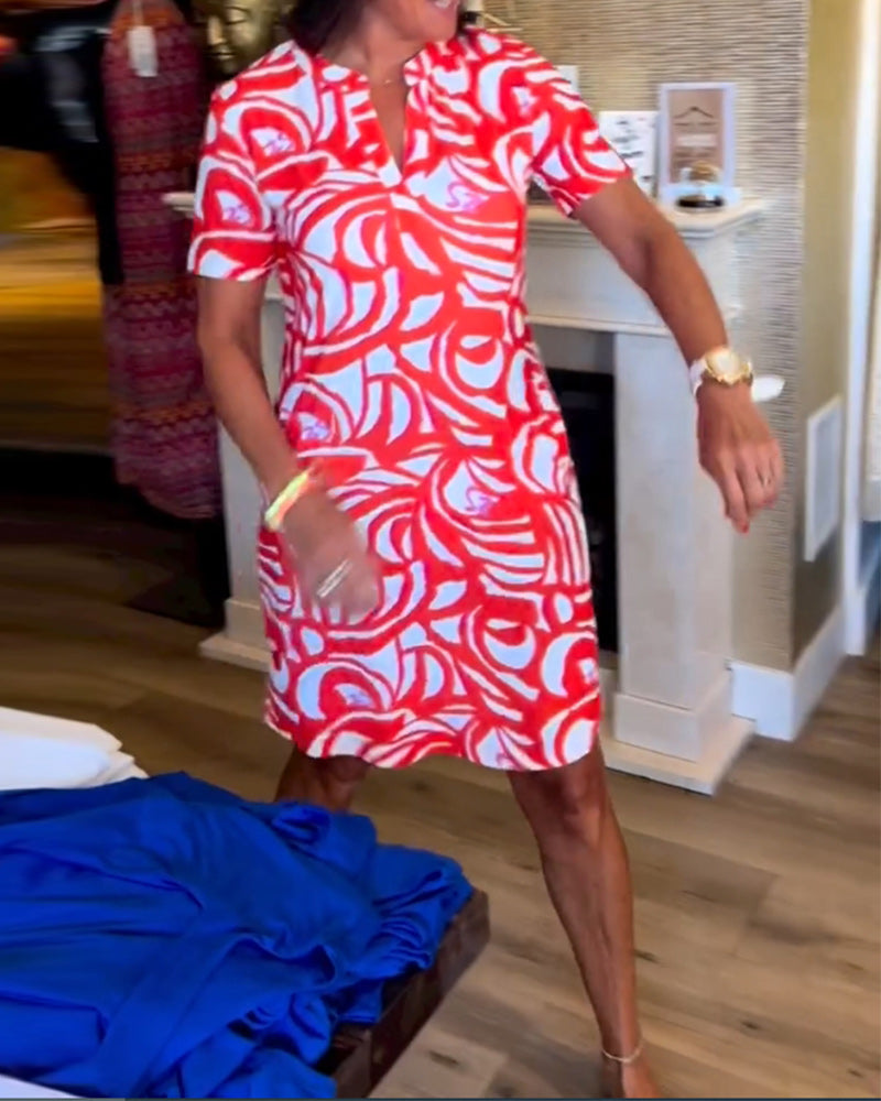 Elle™ | Flattering Avenue Walk Dress
