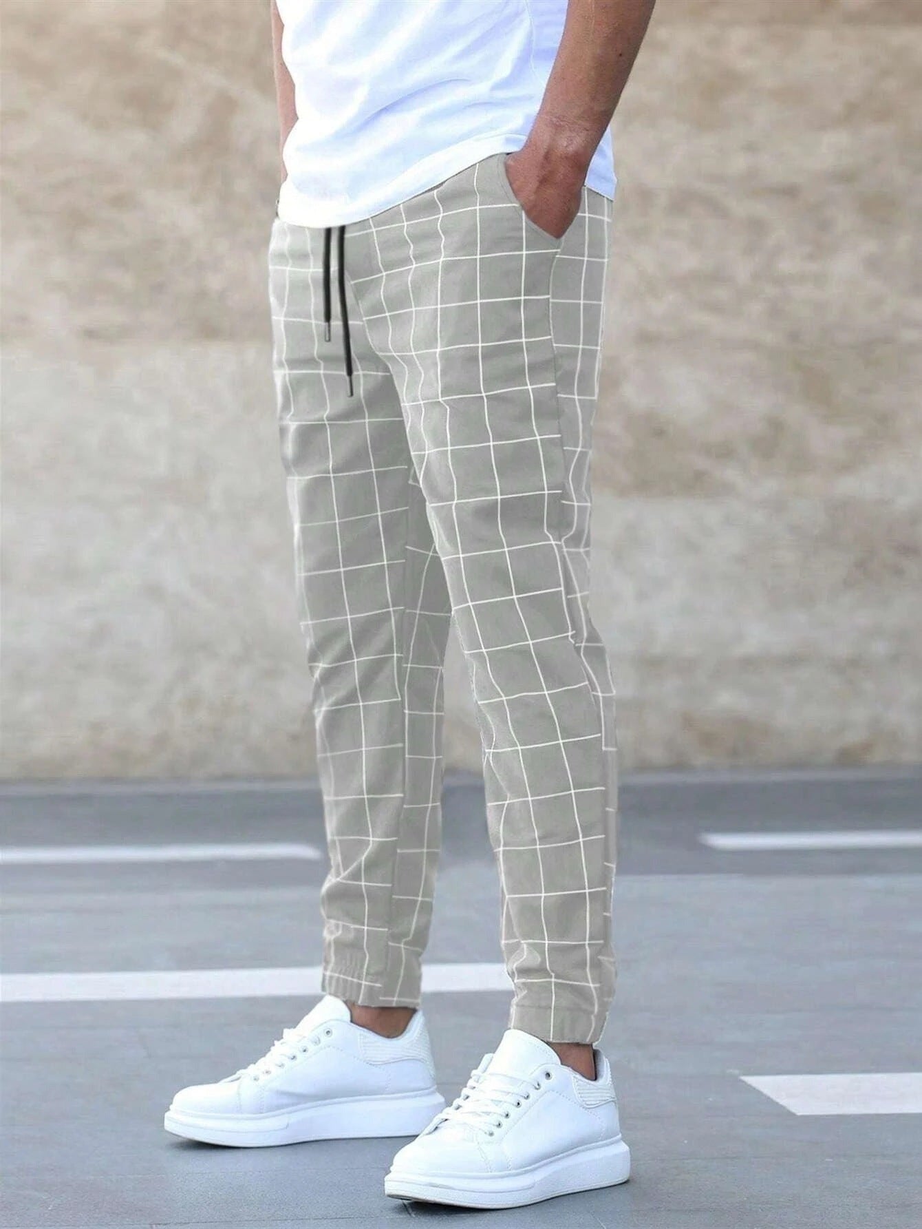 James™ - Checkered Jogger Pants for Men