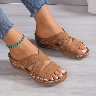 Noëlle™ Lightweight Orthopedic Sandals